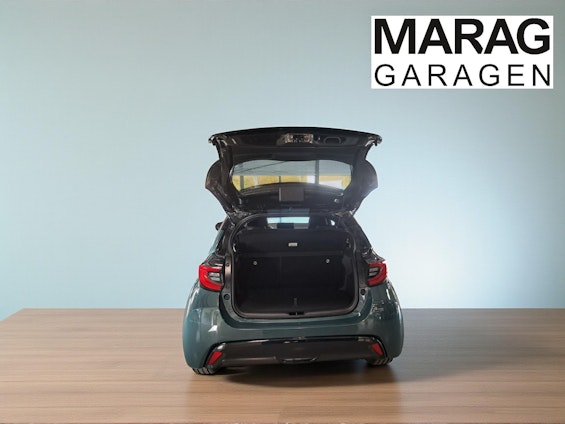 Vehicle image 7 Vehicle image 7