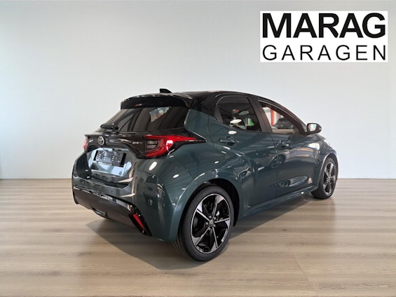 Vehicle image 6 Vehicle image 6