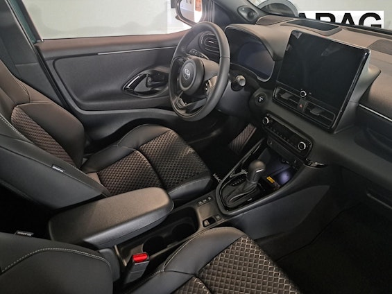 Vehicle image 12 Vehicle image 12