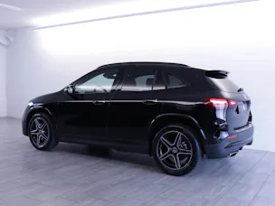 Mercedes-Benz GLA 200 Night Star AMG Line