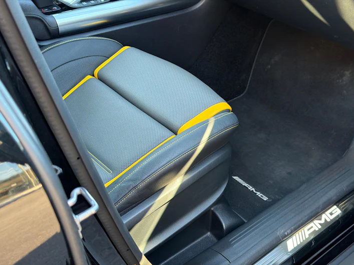 image du véhicule MERCEDES-BENZ GLA 45 AMG