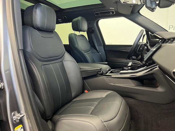 Vehicle image 5 Vehicle image 5