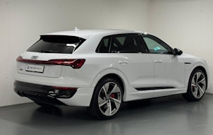 Vehicle image AUDI Q8 e-tron 55 S Line quattro