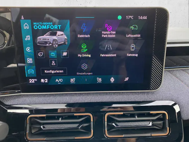 Renault R4 E-Tech electric techno 150PS Comfort Range