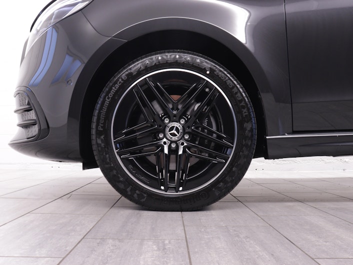 Vehicle image MERCEDES-BENZ V-CLASS