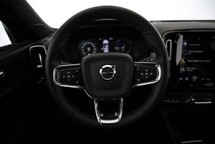 Vehicle image VOLVO XC40 1.5 T4 PiH R-Design