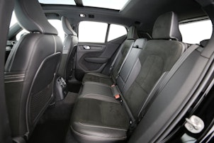 Vehicle image VOLVO XC40 1.5 T4 PiH R-Design