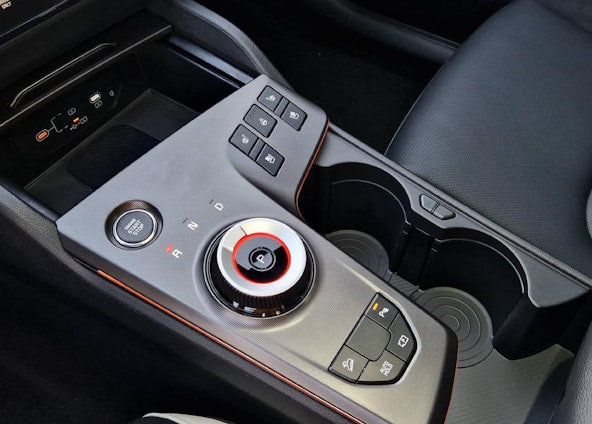 Vehicle image 7 Vehicle image 7