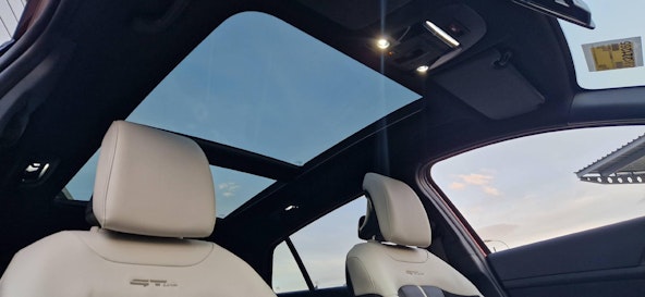 Vehicle image 13 Vehicle image 13