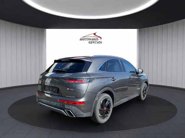DS Automobiles 7 Crossback 1.6 PureTech 225 Performance Line
