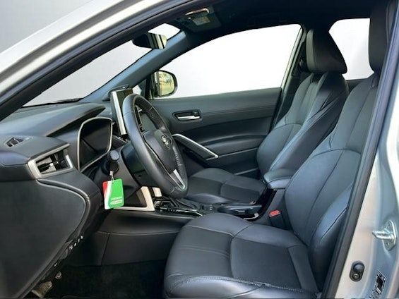 Vehicle image 5 Vehicle image 5