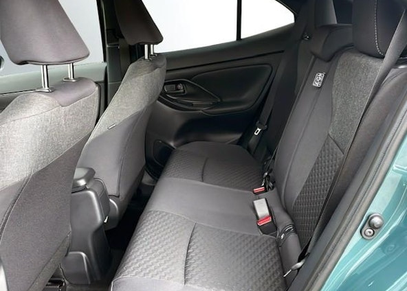 Vehicle image 6 Vehicle image 6