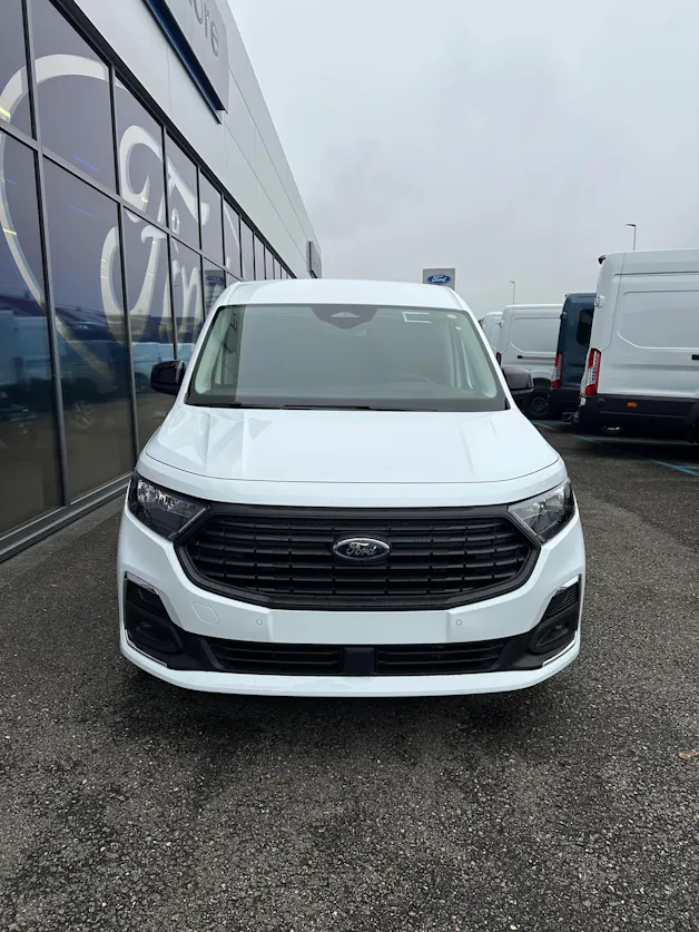 Ford Transit Connect fourg. 2.0 Eco Titanium/122CV/Aut.