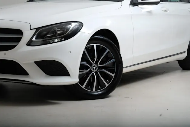 Mercedes-Benz C 200 Swiss Star 4M 9G-Tronic