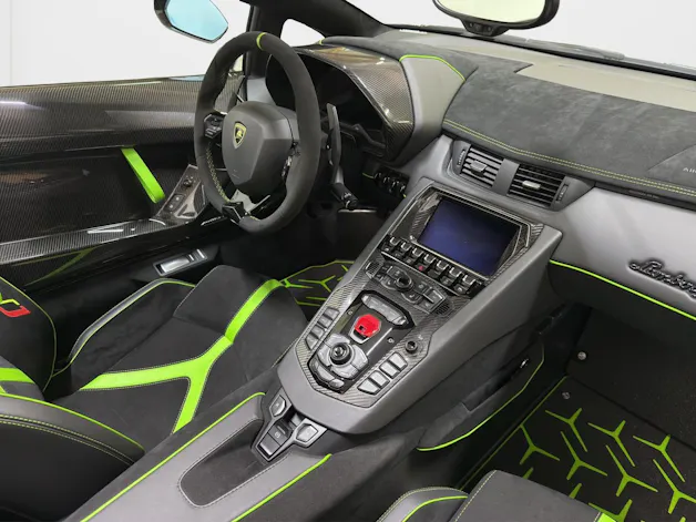 Lamborghini Aventador LP770-4 SVJ Superveloce Roadster E-Gear