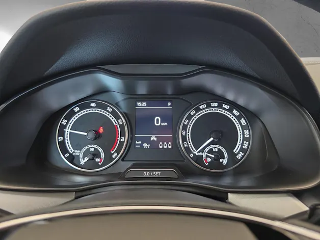 Škoda Scala 1.0 TSI 110 Tour DSG