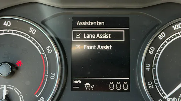 Škoda Scala 1.0 TSI 110 Tour DSG