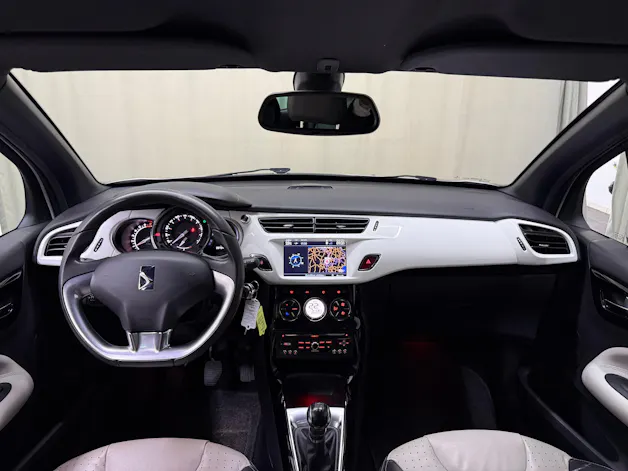DS Automobiles AUTOMOBILES DS3 1.6 VTi SO Chic