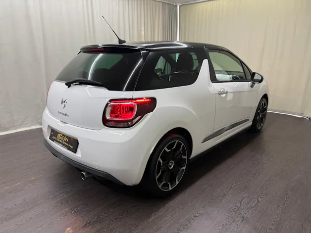 DS Automobiles AUTOMOBILES DS3 1.6 VTi SO Chic
