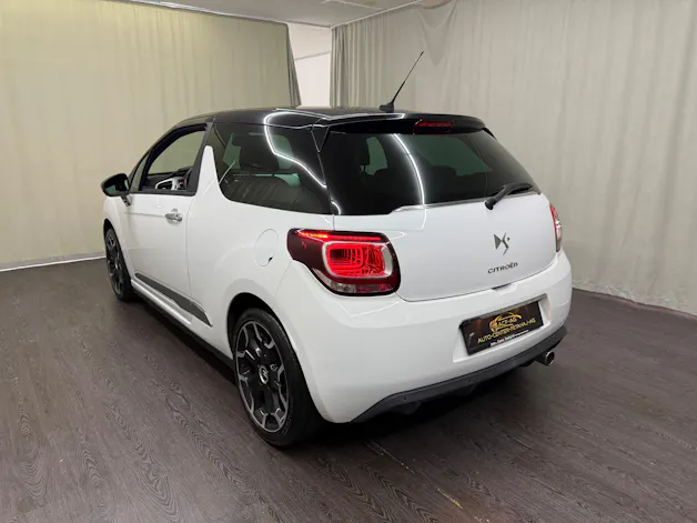 DS Automobiles AUTOMOBILES DS3 1.6 VTi SO Chic