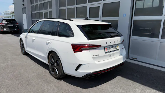 Škoda Octavia Combi 2.0 TSI RS DSG