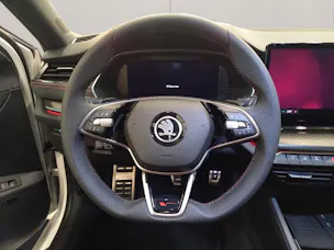 Škoda Octavia Combi 2.0 TSI RS DSG
