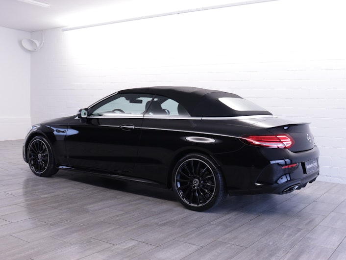 Vehicle image MERCEDES-BENZ C 300