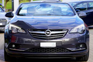 Opel Cascada 1.6i 16V Cosmo Automat