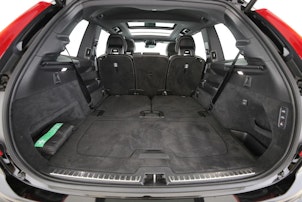 Vehicle image VOLVO XC90 2.0 T8 TE R-Design 7P. eAWD