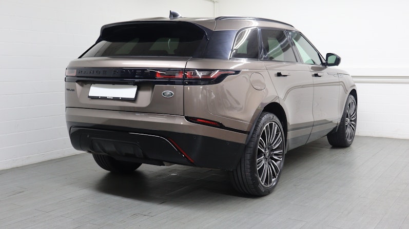 Vehicle image LAND ROVER RANGE ROVER VELAR