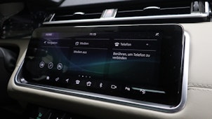 Vehicle image LAND ROVER Range Rover Velar 2.0 T R-Dynamic SE