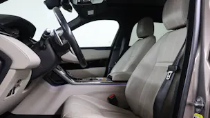 Land Rover Range Rover Velar 2.0 T R-Dynamic SE