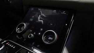 Vehicle image LAND ROVER Range Rover Velar 2.0 T R-Dynamic SE