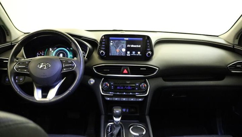 Vehicle image HYUNDAI SANTA FE