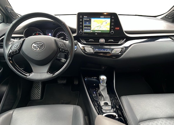 Vehicle image 4 Vehicle image 4