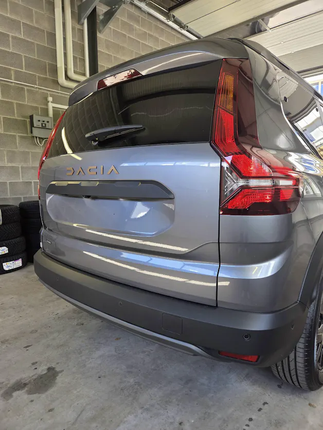 Dacia Jogger 1.6 Hybrid Extreme 7P
