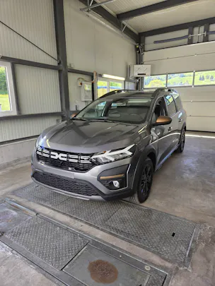 Dacia Jogger 1.6 Hybrid Extreme 7P