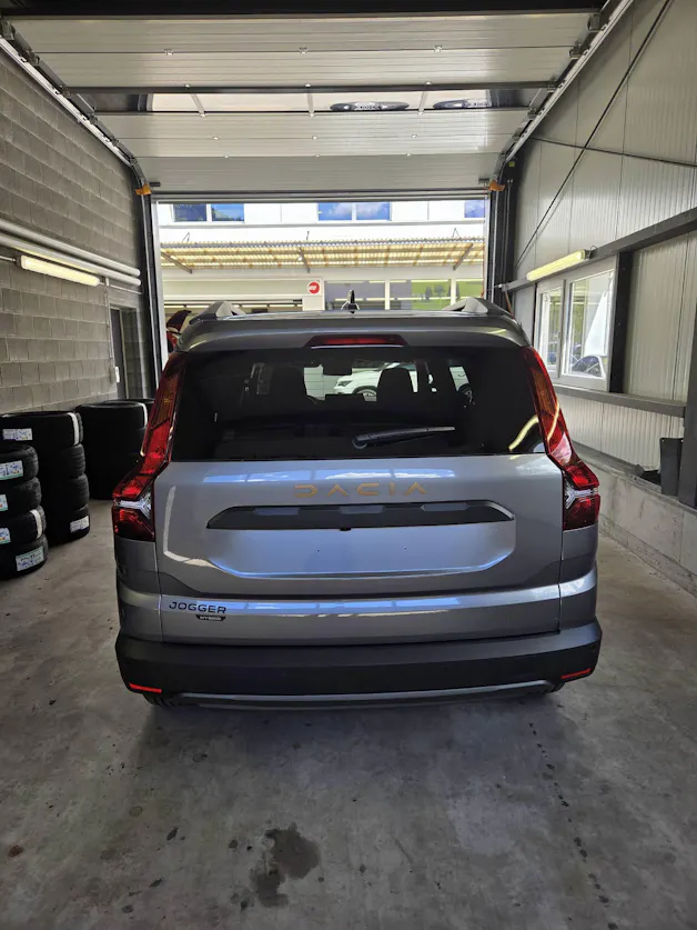 Dacia Jogger 1.6 Hybrid Extreme 7P