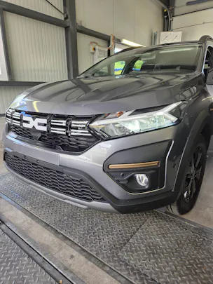 Dacia Jogger 1.6 Hybrid Extreme 7P
