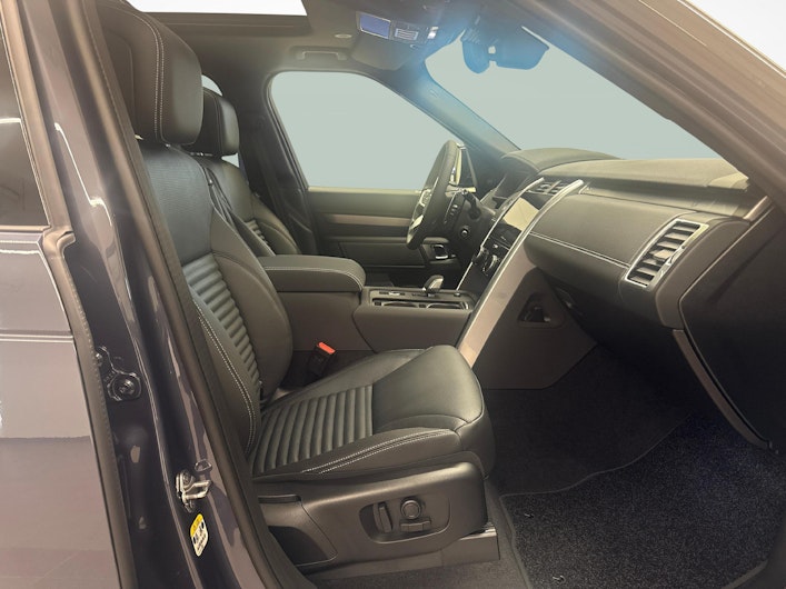 Vehicle image LAND ROVER DISCOVERY