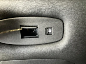 image du véhicule LAND ROVER Discovery 3.0 D I6 350 Gemini