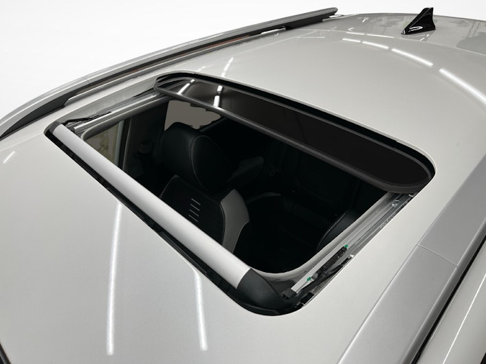 Vehicle image KIA STONIC