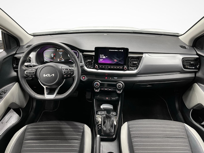 Vehicle image KIA STONIC