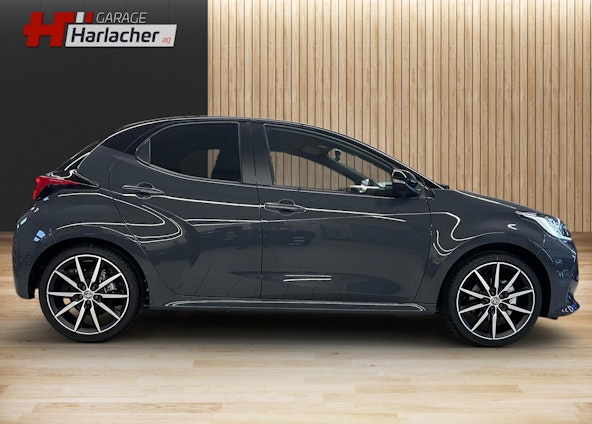 Vehicle image 3 Vehicle image 3