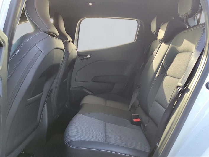 Vehicle image MITSUBISHI COLT