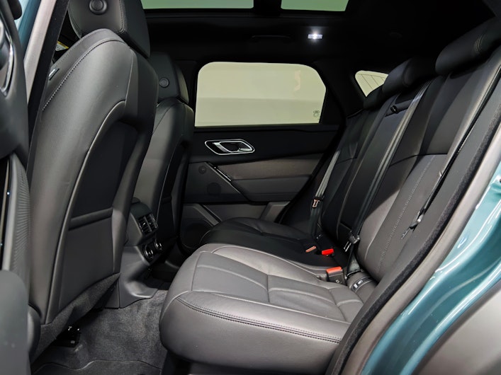 Vehicle image LAND ROVER RANGE ROVER VELAR