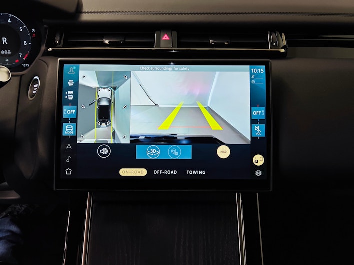 Vehicle image LAND ROVER RANGE ROVER VELAR