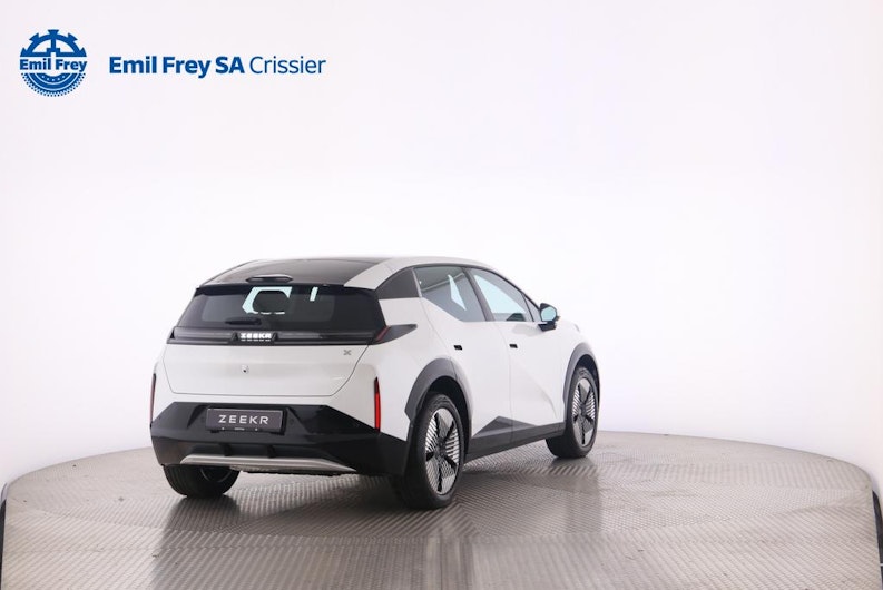 immagine del veicolo ZEEKR X