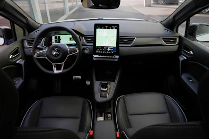 MITSUBISHI GRANDIS 10