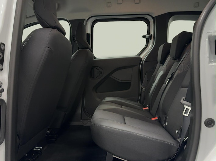 Vehicle image NISSAN TOWNSTAR